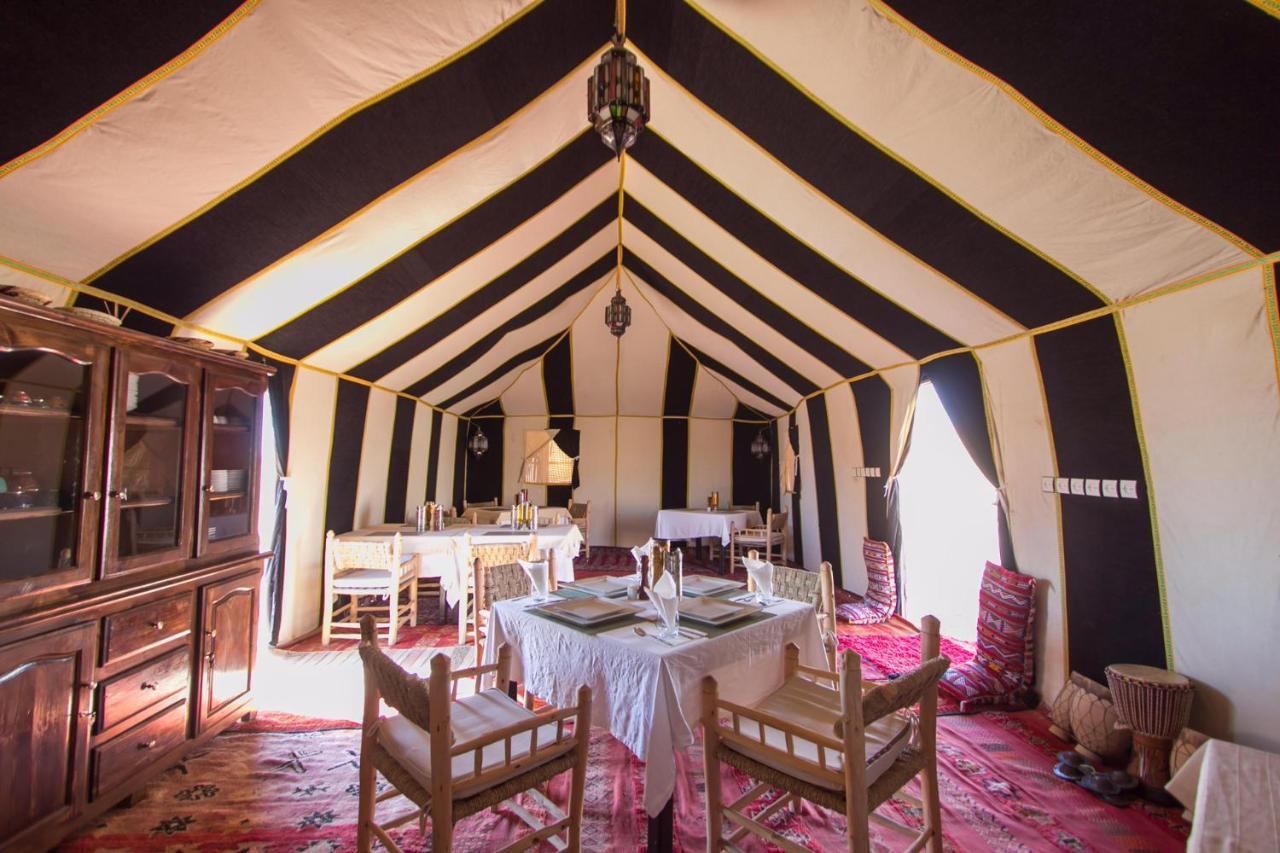 Отель Asama Luxury Camp Мерзуга Экстерьер фото