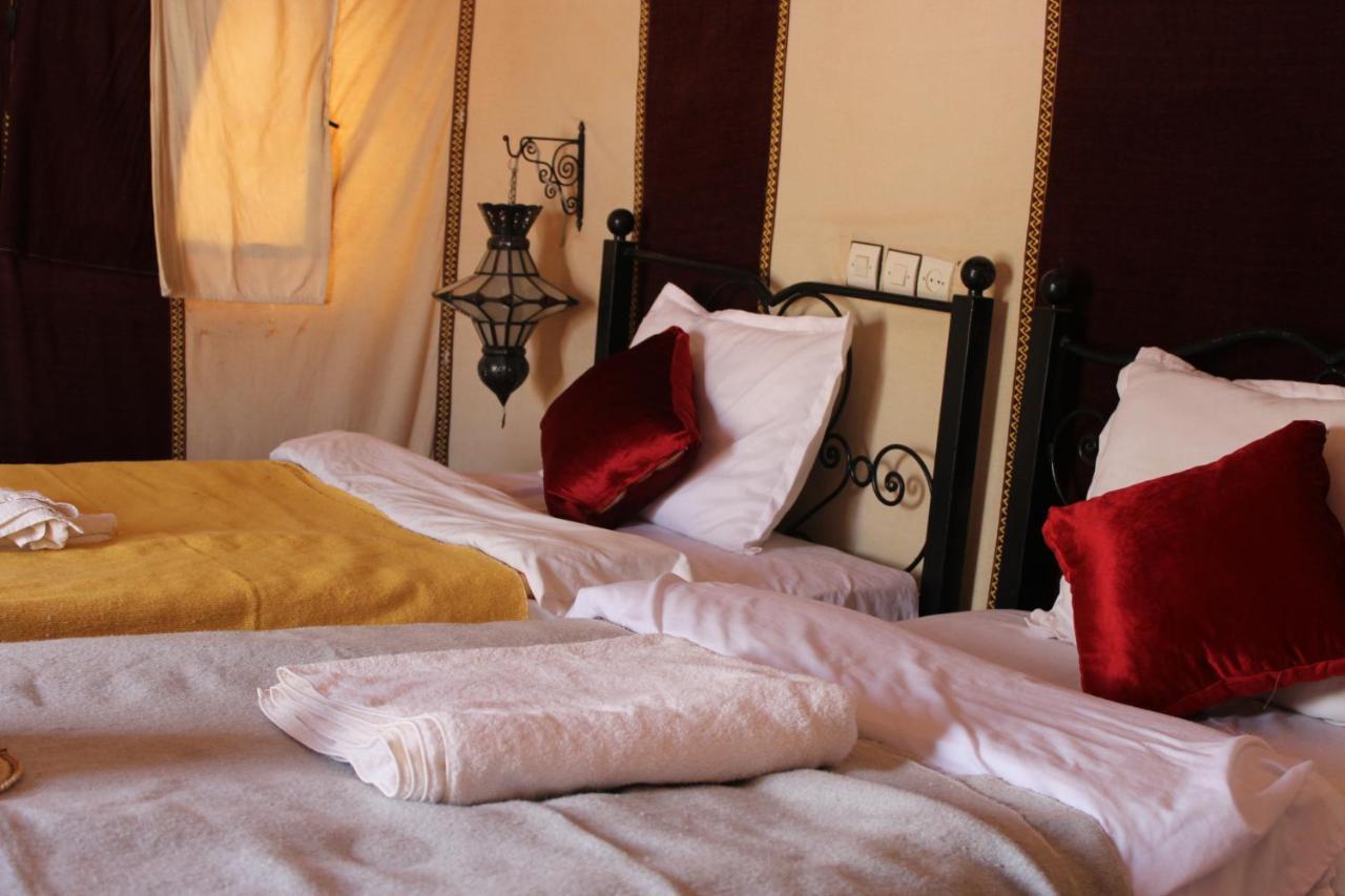 Отель Asama Luxury Camp Мерзуга Экстерьер фото