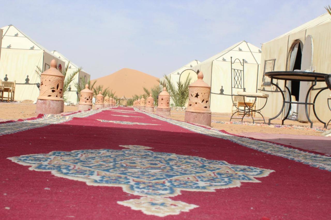 Отель Asama Luxury Camp Мерзуга Экстерьер фото
