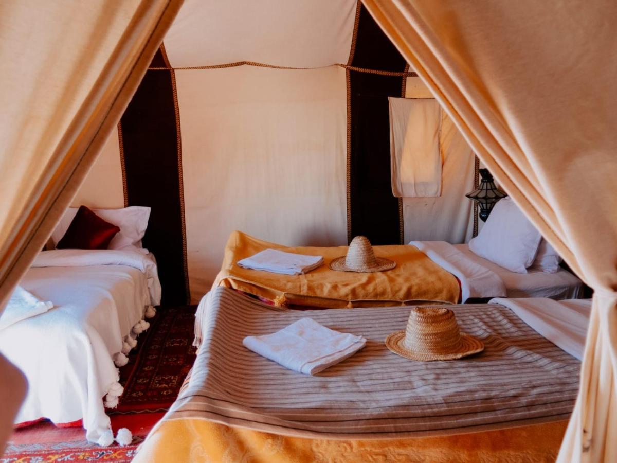 Отель Asama Luxury Camp Мерзуга Экстерьер фото